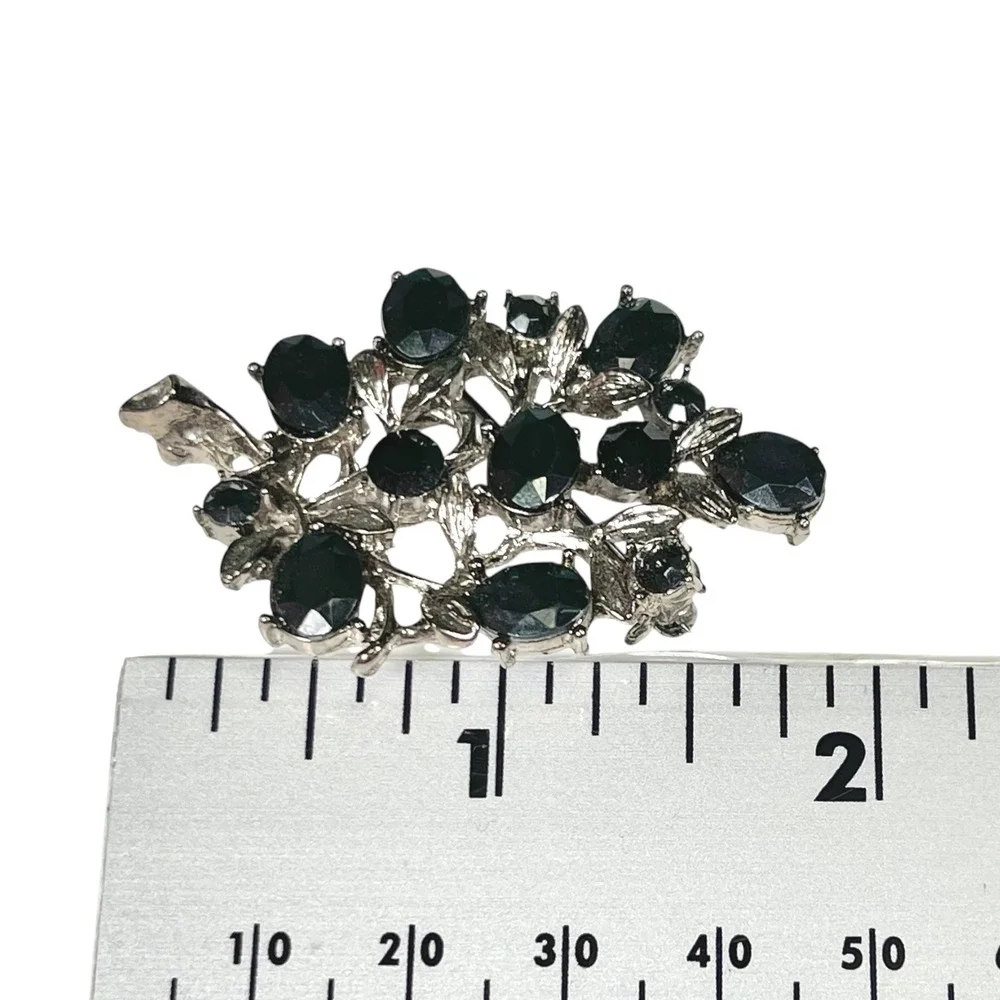 Black Brooch Pin Silver Tone Faux Gemstone Floral Cluster Gothic Victorian